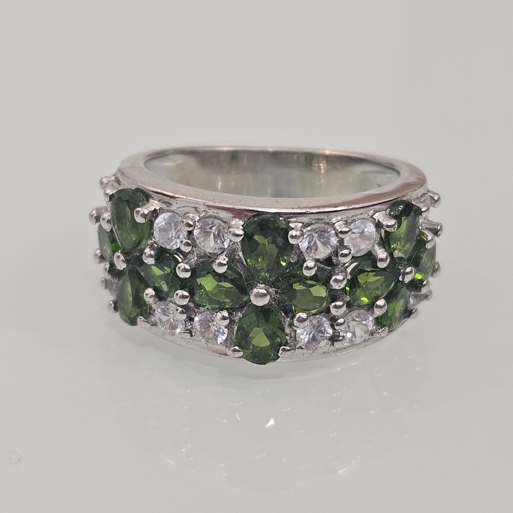 Chrome Diopside & White Topaz Flower Design Sterling Silver Rhodium Plated Ring